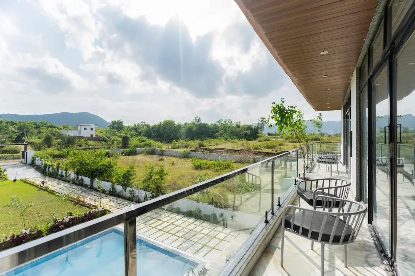 Manas Resort Exterior
